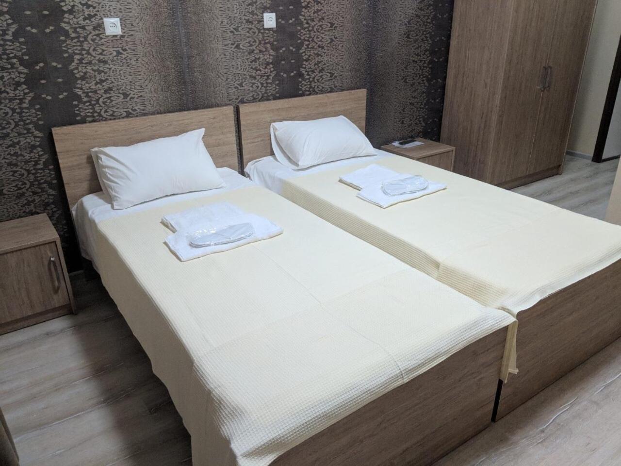 Mtredebi Hotel Samtredia ภายนอก รูปภาพ