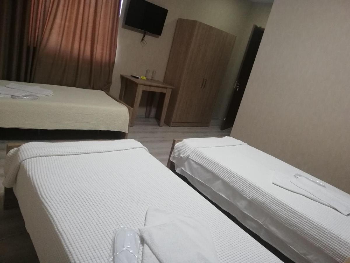 Mtredebi Hotel Samtredia ภายนอก รูปภาพ